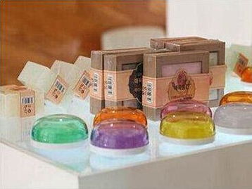 爱沐空间洗护用品 一次性洗沐漱，开启创富新篇章